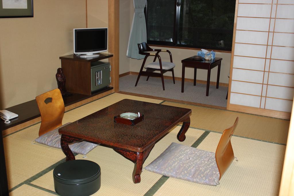 Ryokan Tanaka Takayama  Phòng bức ảnh